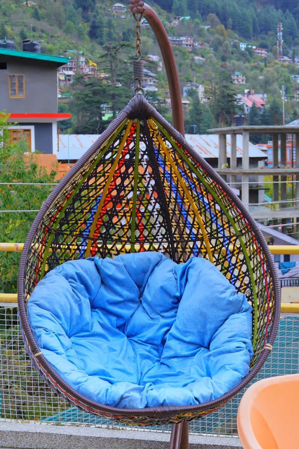 Hotel Hilltop At Mall Road Manali With Open Terrace Exterior foto